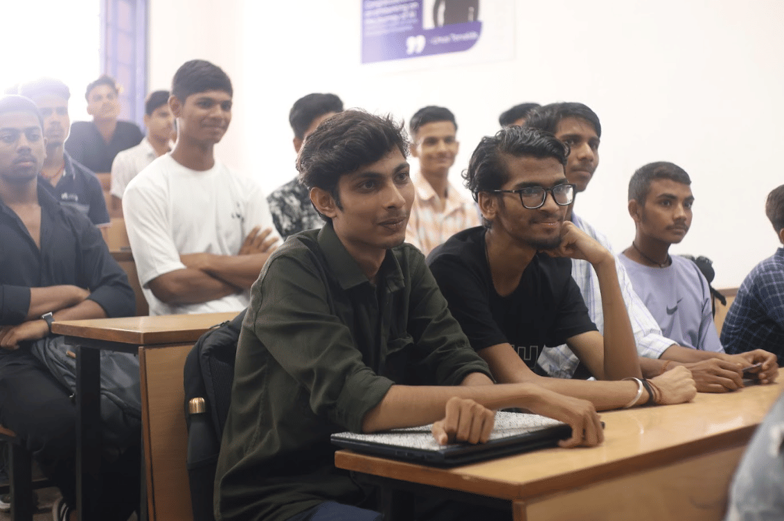 Vivekananda Global University collaborating with NIAT Students photo 3